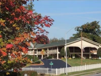 The Guest Lodge Gainesville 