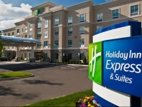 Holiday Inn Express & Suites Columbus-Easton 