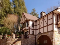 Tudor Inn Gatlinburg B&B 4*