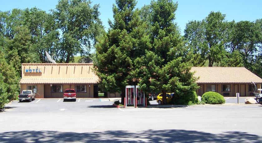 Creekside Lodge 
