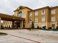 Holiday Inn Express & Suites Glen Rose 
