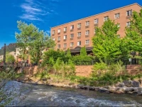 The Golden Hotel Near Coors Brewery, an Ascend Hotel Collection 