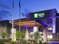 Holiday Inn Express Hotel & Suites Minneapolis-Golden Valley 