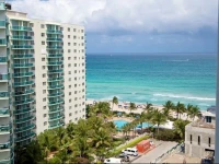 Welcome in Miami - Ocean Drive Apartments 