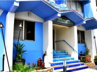 Holiday Surf Hotel 