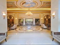 Vacation Rental Suites at Royal Garden Waikiki 