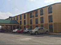 Supreme Inn & Suites - Gonzales, LA 