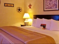 Mt. Madison Inn & Suites 