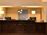 Holiday Inn Express & Suites St Marys 