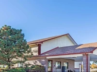 Super 8 Greeley 
