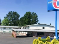Motel 6 Gresham City Center 