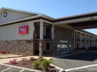Red Roof Inn & Suites Greenwood, SC 