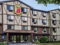 Super 8 Groton 