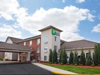 Holiday Inn Express Hotel & Suites Columbus Southeast 