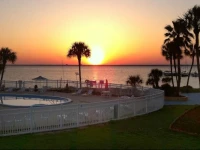 Quality Inn & Suites Gulf Breeze 
