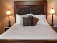 Shining Dawn Bed & Breakfast Retreat 