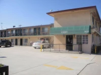 Harbor Inn 