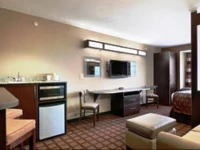 Microtel Inn & Suites by Wyndham Harrisonburg 