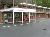 Sherwood Motel 2*