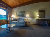 Lukans Farm Resort 3*
