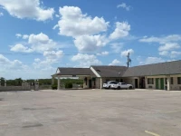 Garden Inn and Suites Hebbronville 