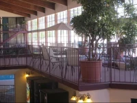 Lake Norfork Inn 