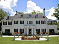 Melange Bed & Breakfast 