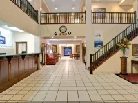 Days Inn & Suites - Hickory 