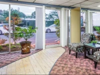 Days Inn Hicksville - Long Island 
