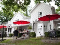 Main Street Inn 
