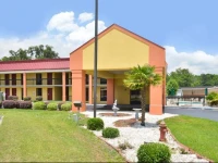 Americas Best Value Inn Hinesville - Fort Stewart 
