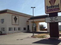 Brentwood Inn & Suites 