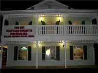 Woodstream Inn 