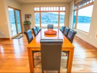 Columbia Cliff Villas 