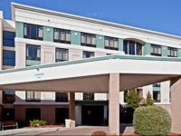 Holiday Inn Hotel & Suites Huntington-Civic Arena 