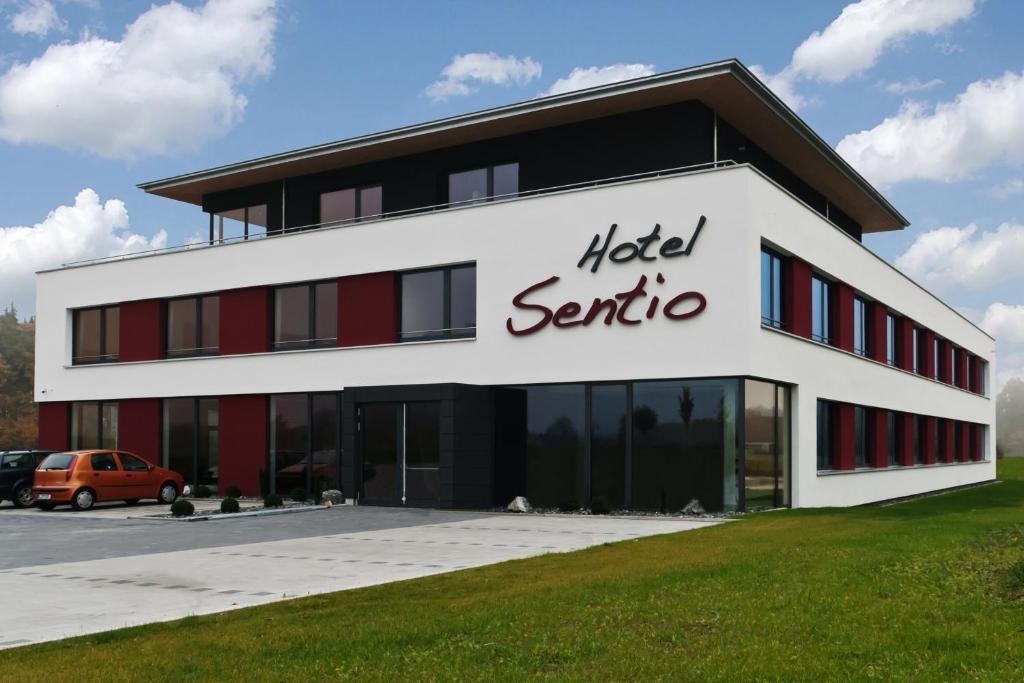 Hotel Sentio 3*