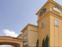 La Quinta Inn & Suites Dallas Hutchins 