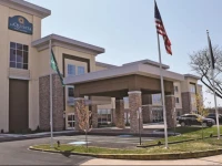 La Quinta Inn & Suites York 