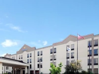 Comfort Inn & Suites York 