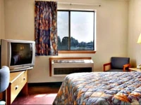 Super 8 York 