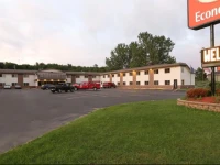 Econo Lodge Iron Mountain 