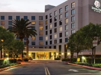 DoubleTree by Hilton Irvine Spectrum 