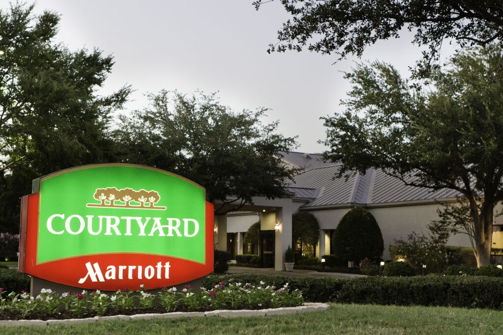 Courtyard by Marriott Dallas DFW Airport North/Irving 