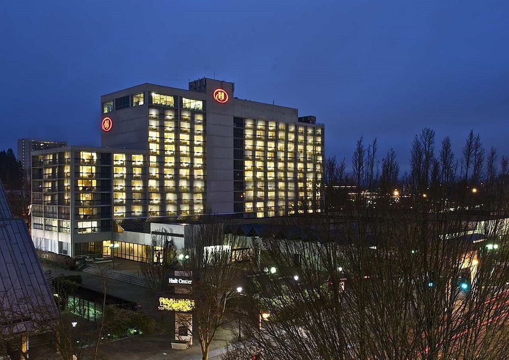 Hilton Eugene 