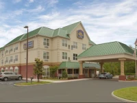 Best Western Plus First Coast Inn and Suites 