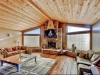 Tranquil mountain retreat 