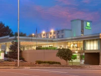 Holiday Inn Country Club Plaza 