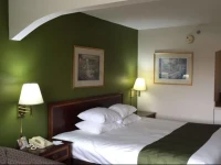 Quality Suites Martinsburg 