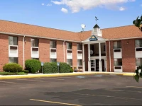 Days Inn Keene 2*