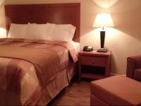 FieldHouse Inn & Conference Center 3*